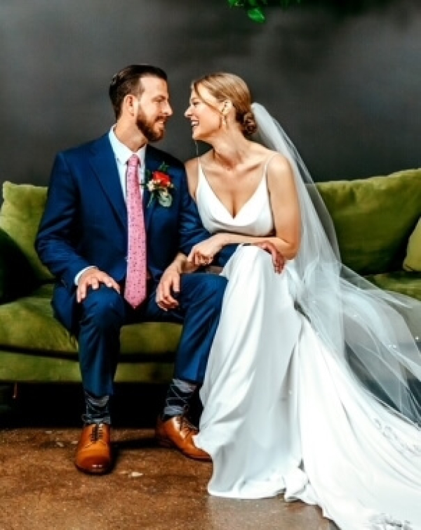 Courtney and Adam (photographer: Alana Jordan Photography)